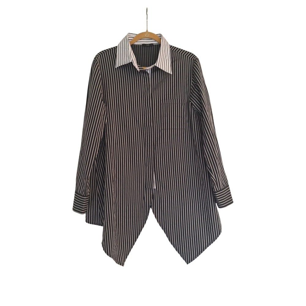 Ruti The Oversized Black And White Stripe Button-Down Shirt size 2